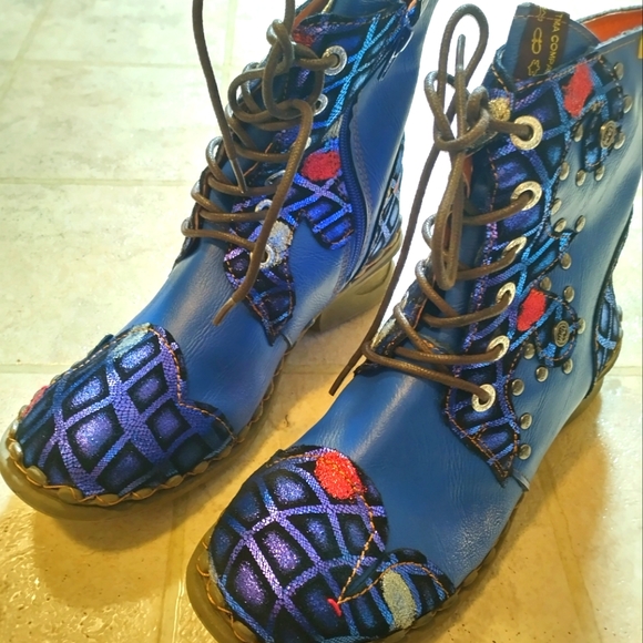 TMA Eyes Blue Sparkly Boots Size 8.5, NWT - Picture 1 of 5
